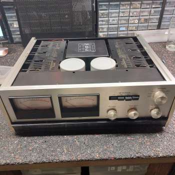 ACCUPHASE P 300 Endstufe VU-Meter High-End Japan 1976